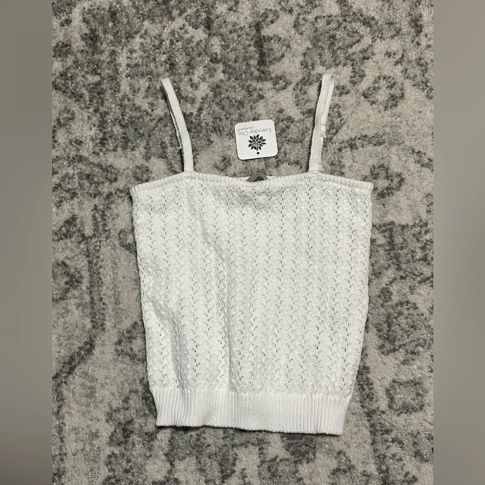 Active USA. Beach worthy crochet tank. Woman’s medium. - Picture 3 of 5